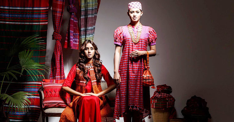 গরমে নিপুণের গামছা পোশাক