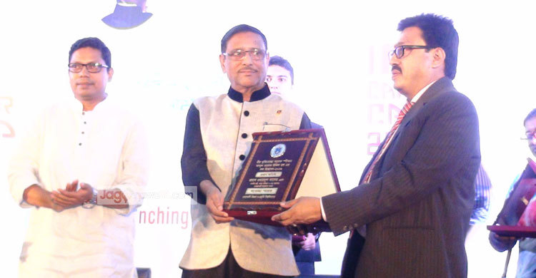 ‘মেধাবীরা রাজনীতিতে না আসার কারণ আমরা’ 