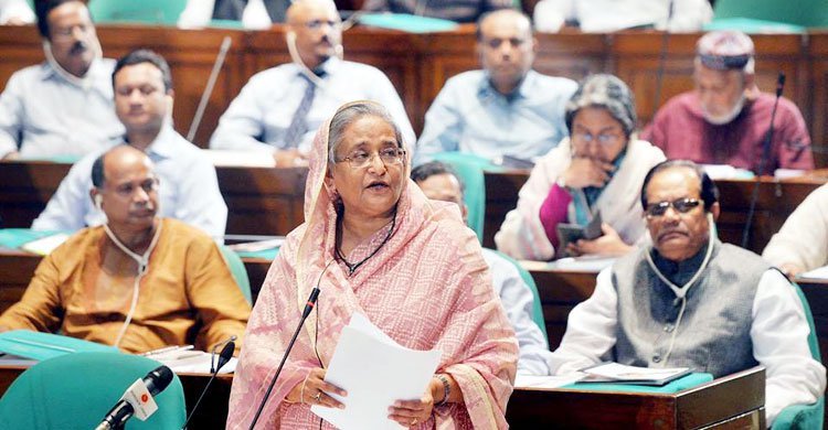 PM urges India, Pakistan to exercise restraints