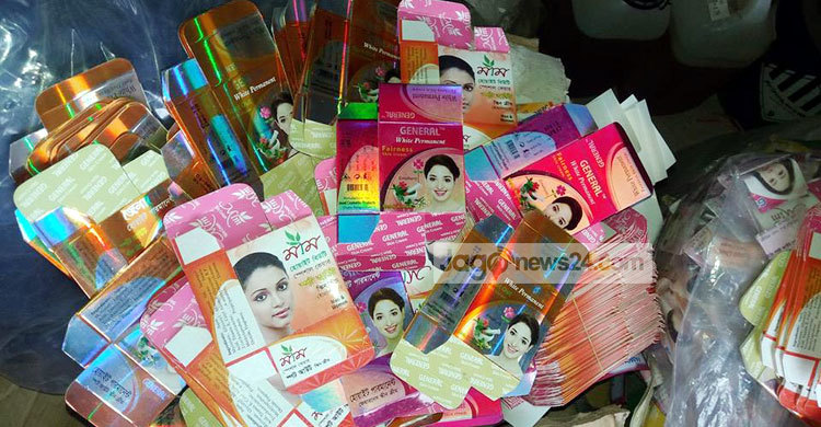 পাবনায় নকল প্রসাধনী কারখানার সন্ধান
