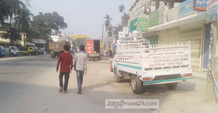 শীত নেই পঞ্চগড়ে