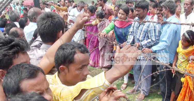 অমরখানা সীমান্তে দুই বাংলার মিলনমেলা