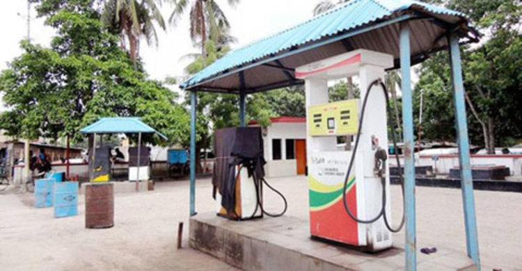 কক্সবাজারে রোববার থেকে পেট্রোলপাম্পে ধর্মঘট