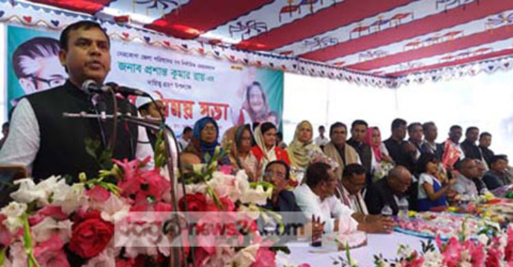 নেত্রকোনা জেলা পরিষদ চেয়ারম্যানের দায়িত্ব গ্রহণ