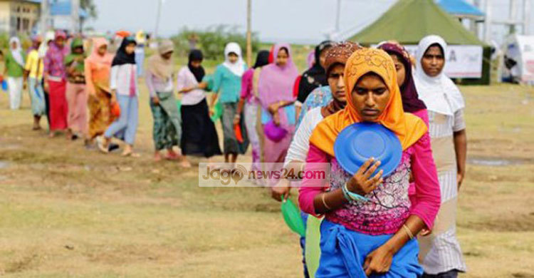 বাংলাদেশে প্রবেশের চেষ্টাকালে ১২৫ রোহিঙ্গাকে ফেরত