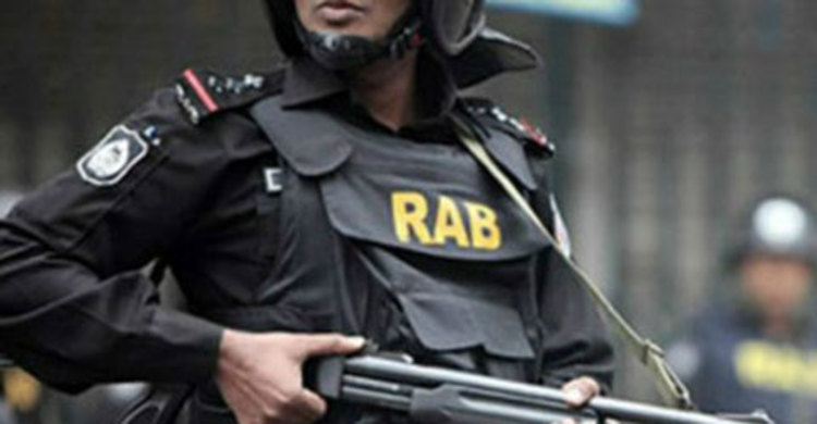 র‌্যাবের সঙ্গে ‘বন্দুকযুদ্ধে’ ৪ গরুচোর গুলিবিদ্ধ