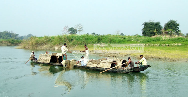 কাপ্তাই হ্রদে ৩ মাস মাছ ধরা নিষিদ্ধ
