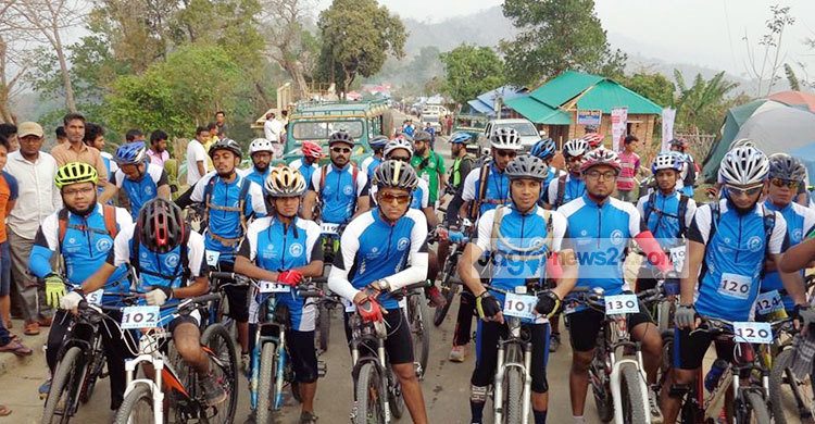পর্যটন বিকাশে সাজেক-নীলগিরি বাইক প্রতিযোগিতা শুরু