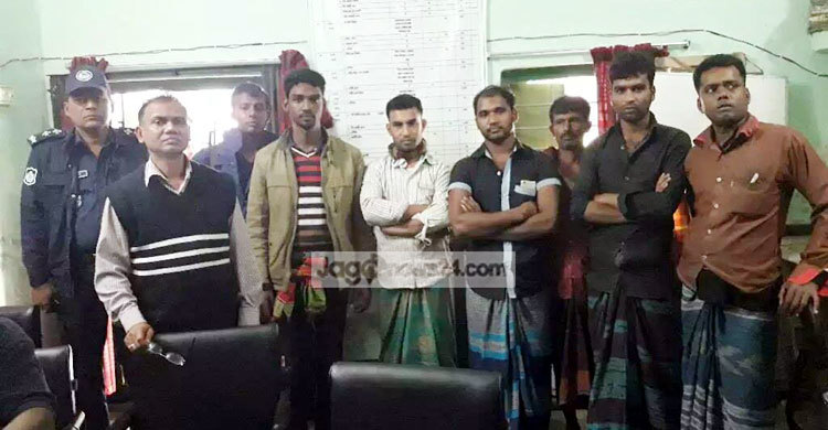 শরীয়তপুরে জাটকা বিক্রির দায়ে ৬ জনকে জরিমানা