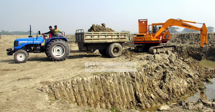 শরীয়তপুরে কমছে ধানের জমি