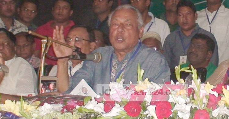 আ.লীগ নির্বাচন দিতে ভয় পায়