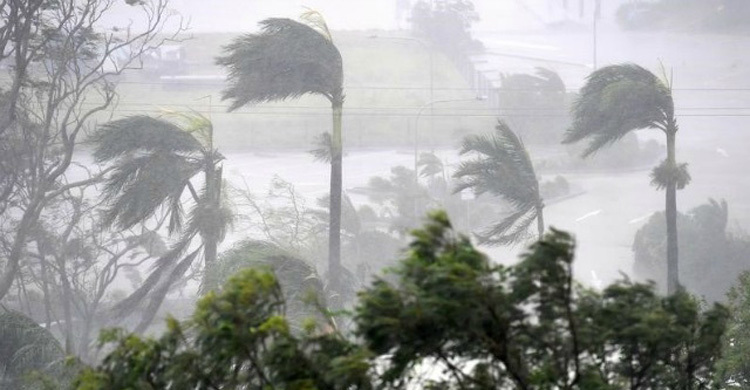 Cyclone wreaks havoc in Bangladesh refugee camps for Rohingyas