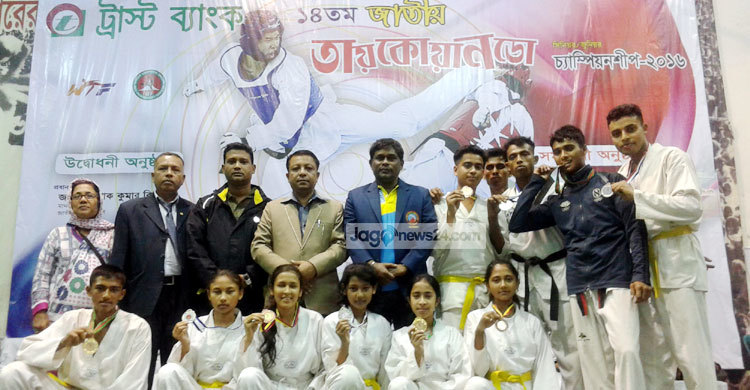 ৩ স্বর্ণসহ ১০ পদক পেয়ে সেরা কক্সবাজার