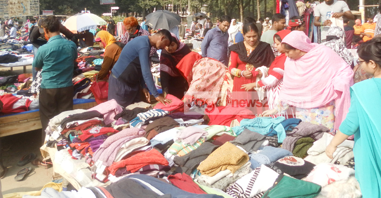 জমে উঠেছে গরীবের শীতবস্ত্র শপিং কমপ্লেক্স