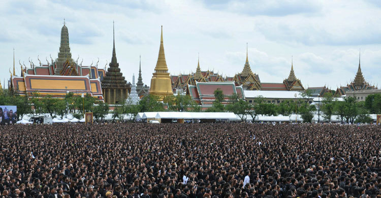 Thai junta asks Google and YouTube to remove royal ‘insults’ 