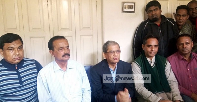 আ.লীগ গণতন্ত্রের কথা কেবল মুখেই বলে : মির্জা ফখরুল