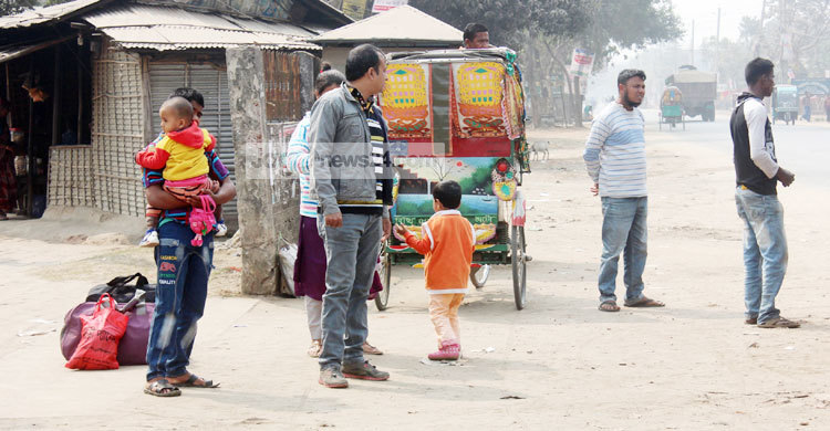 ঠাকুরগাঁওয়ে চলছে ২য় দিনের পরিবহন ধর্মঘট