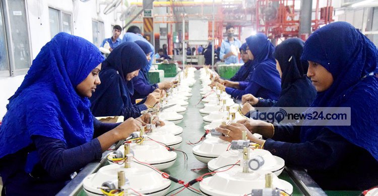 Vision makes 60,000 fans per month   