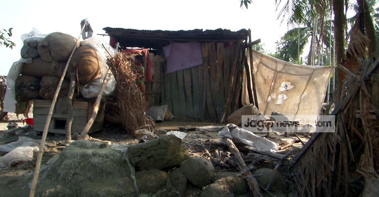 এখনও রয়ে গেছে সিডরের ক্ষতচিহ্ন