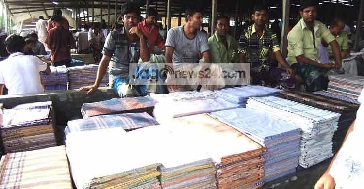 নানা সমস্যায় জর্জরিত এনায়েতপুর কাপড়ের হাট