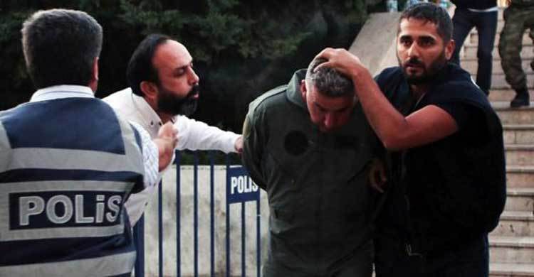 Turkey suspends 12,800 police officers following failed coup 