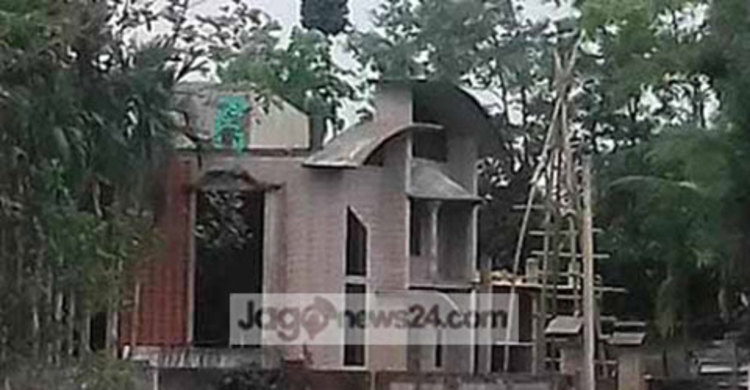 বড়হাটে নিহত তিন জঙ্গির দাফন সম্পন্ন