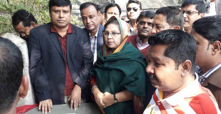 সঠিক নেতৃত্ব থাকলে দেশ উন্নত হবে : চুমকি