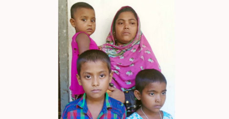 কুমিল্লায় ব্যবসায়ীকে কুপিয়ে হত্যা