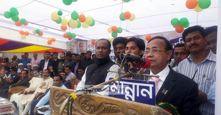 সরকারের ভালো কিছু চোখে দেখে না বিএনপি