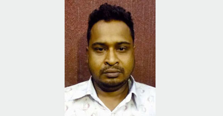 বগুড়ায় স্বর্ণের দোকানে ডাকাতিতে অংশ নেয় ১৩ জন