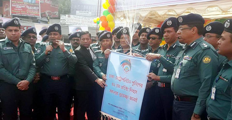 সাংবাদিক লাঞ্ছনায় ব্যক্তির দায় বাহিনী নেবে না : ডিএমপি কমিশনার