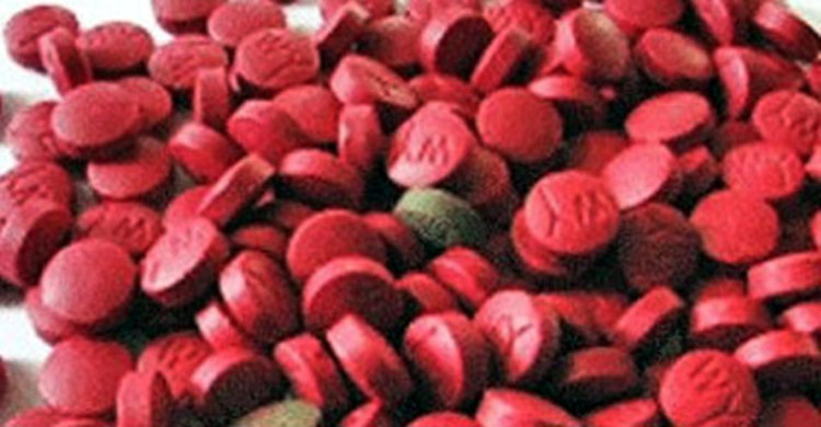 টেকনাফে ৮ কোটি টাকার ইয়াবা জব্দ