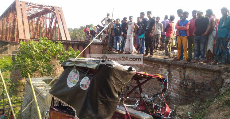 ফরিদপুরে ট্রেনের ধাক্কায় অটোরিকশা চালক নিহত