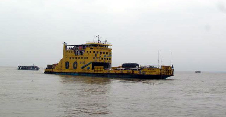 ৮ ঘণ্টা পর শিমুলিয়া-কাওরাকান্দিতে নৌযান চলাচল শুরু
