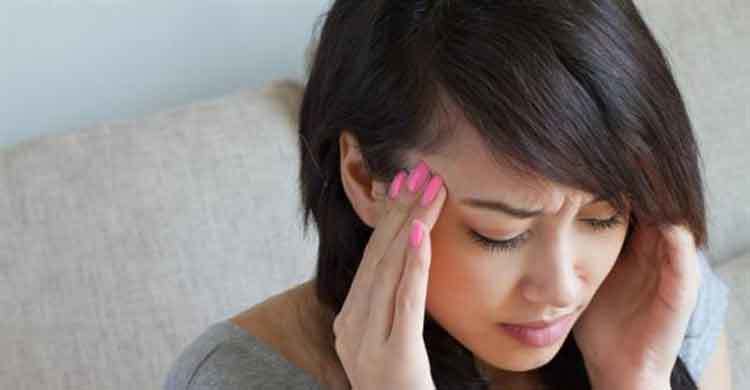 Why migraines are more common among women