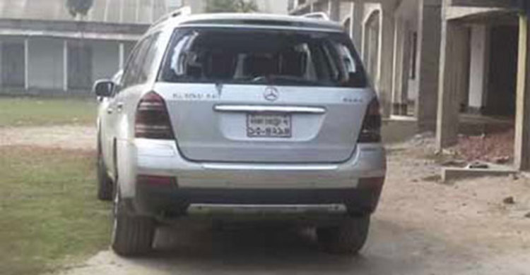 এমপি লিটনের বোনের গাড়িতে হামলার ঘটনায় মামলা