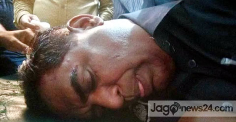 গোপালগঞ্জে পুলিশের ওপর ছাত্রলীগের হামলা, ওসিসহ আহত ১৫