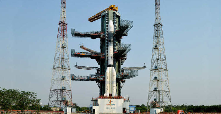 দক্ষিণ এশীয় স্যাটেলাইটের মহাকাশ যাত্রার অপেক্ষা