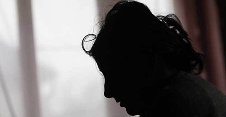 Pakistan passes bills against rape, honour killings 