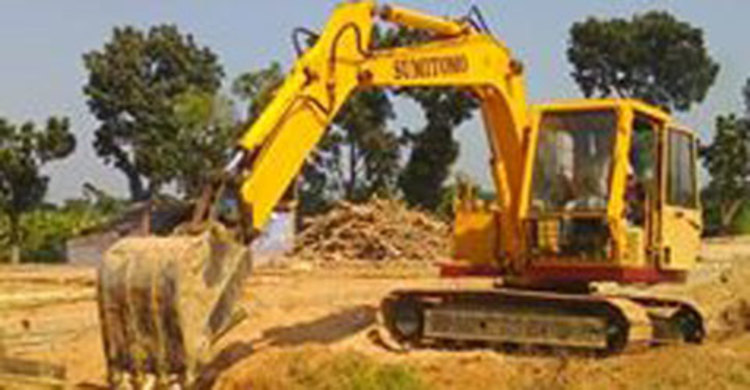 গাংনীতে তিনটি ইটভাটা গুঁড়িয়ে দিল পরিবেশ অধিদফতর