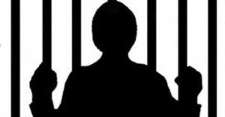 ইউএনওকে হুমকি : জেলা পরিষদের হিসাবরক্ষক কারাগারে