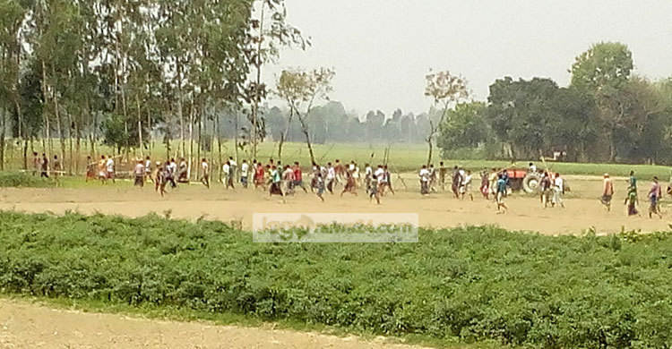 জমিদখল ঠেকাতে গিয়ে এসআইসহ ৭ পুলিশ আহত