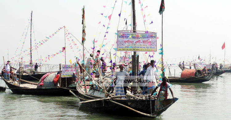 জাটকা সংরক্ষণ সপ্তাহ উপলক্ষে পদ্মায় নৌ-র‌্যালি