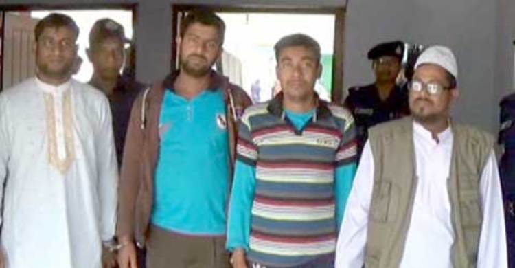 সেই ৪ জনকে পেট্রোল বোমাসহ গ্রেফতারের দাবি পুলিশের