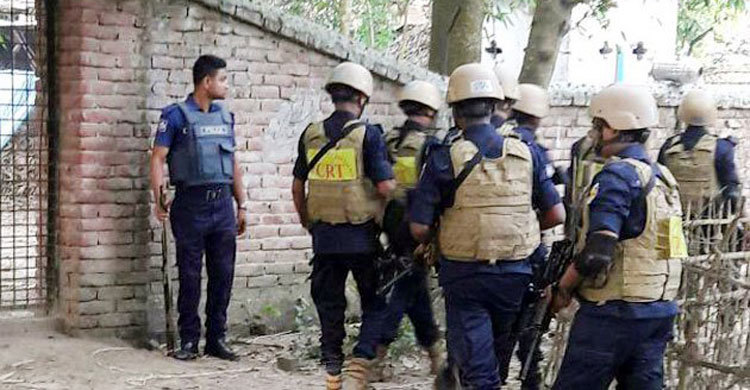 ‘জঙ্গি আস্তানা’ থেকে নারী ও শিশু উদ্ধার