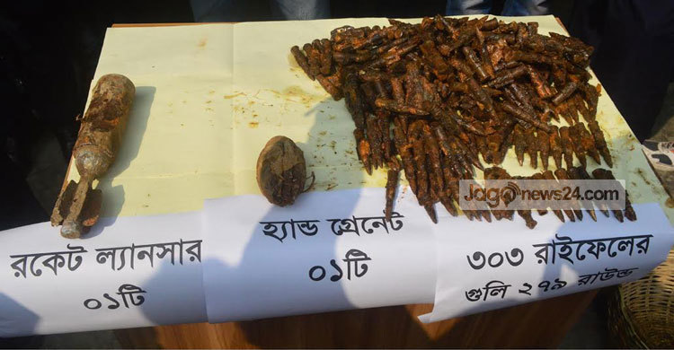 যশোরে রকেট লাঞ্চার ও হ্যান্ডগ্রেনেড উদ্ধার