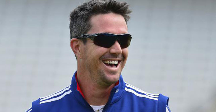 Pietersen fined over Big Bash mic comment