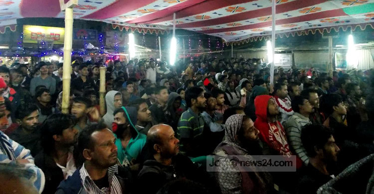 যেখানে রাত কাটে খাজার প্রেমে