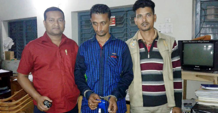 পটুয়াখালীতে ইয়াবাসহ মাদক ব্যবসায়ী গ্রেফতার