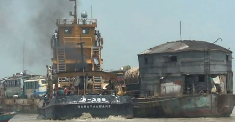 শিমুলিয়া-কাওড়াকান্দি রুটে ফেরি চলাচল স্বাভাবিক 